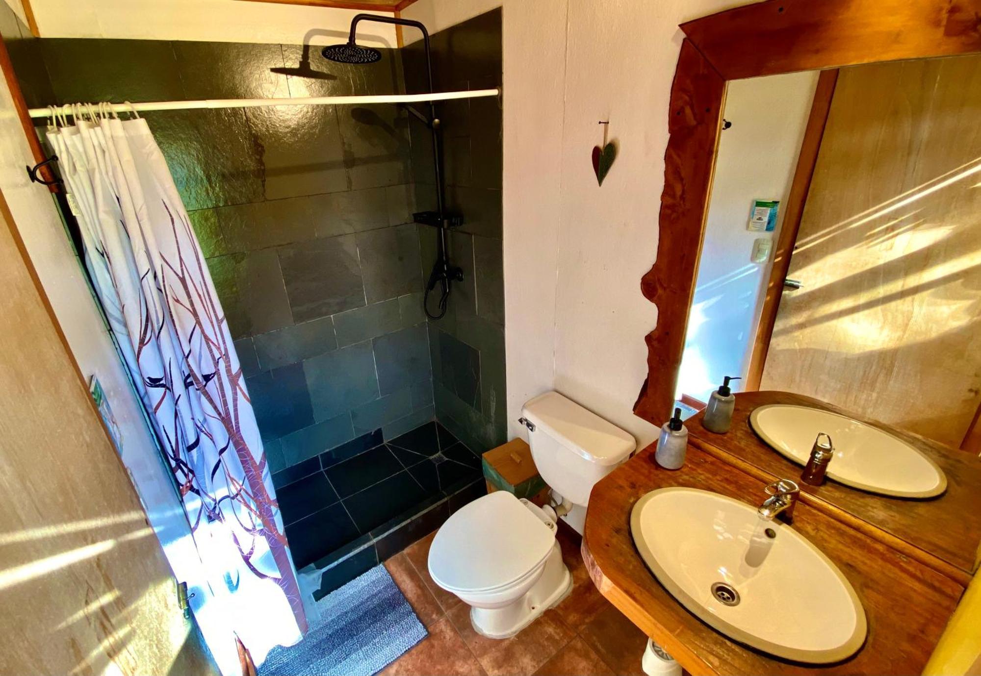 Hostal Las Natalias Futaleufú Extérieur photo